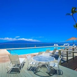 vacation rental townhome in Lahaina